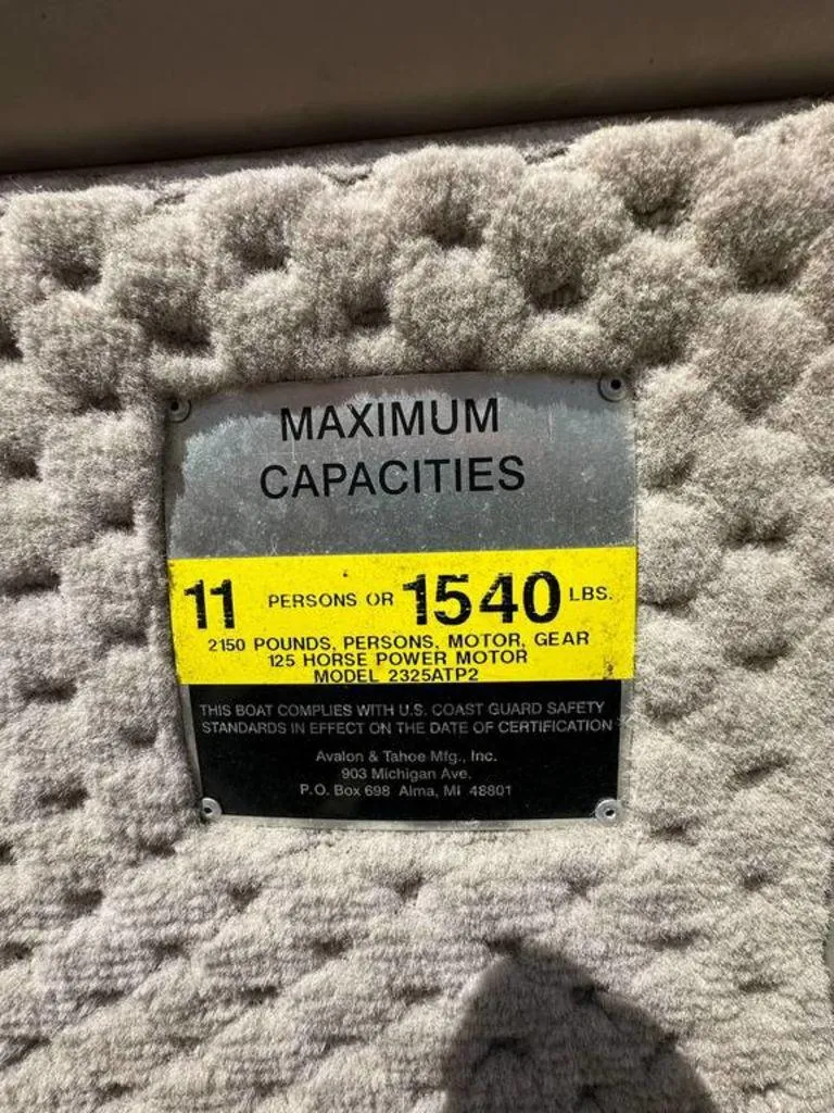 Slide: The Image of Avalon LS 2300 2011 - 11