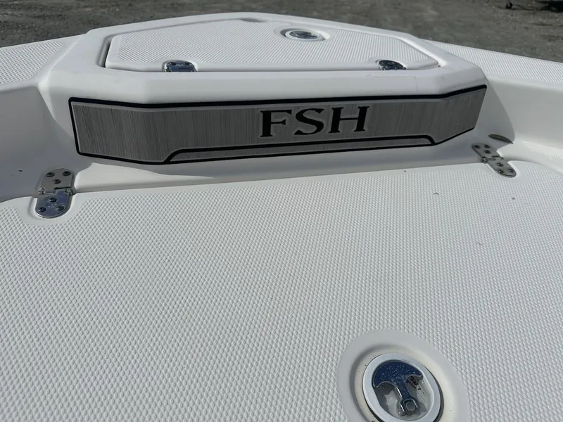 Slide: The Image of Yamaha 195 FSH Deluxe 2022 - 20