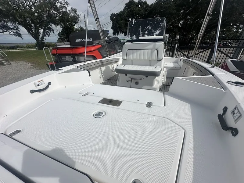 Slide: The Image of Yamaha 195 FSH Deluxe 2022 - 21