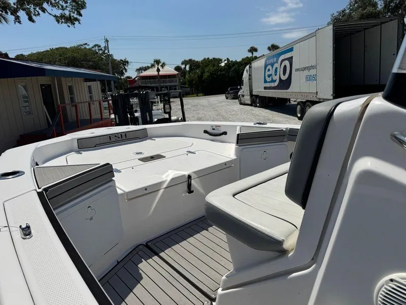 Slide: The Image of Yamaha 195 FSH Deluxe 2022 - 9