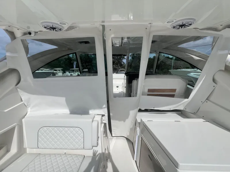 Slide: The Image of 2025 Pursuit 326 Dc - Image 12 - 12