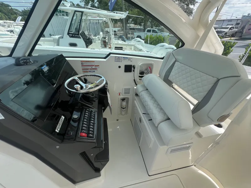 Slide: The Image of 2025 Pursuit 326 Dc - Image 15 - 15