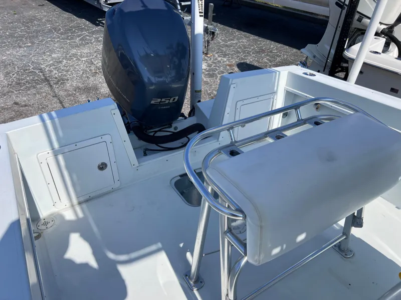 Slide: The Image of Contender 21 Open boat with 2014 Yamaha 250 engine, 82 hours, rear seating view. - 25