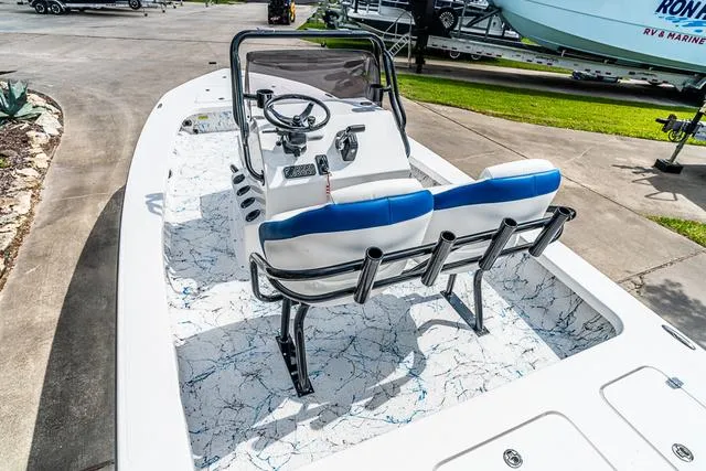 Slide: The Image of Majek 22 XTREME 2025 - 15