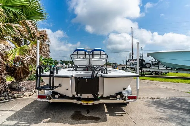 Slide: The Image of Majek 22 XTREME 2025 - 4