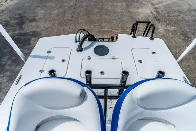 Slide: The Image of Majek 22 XTREME 2025 - 7