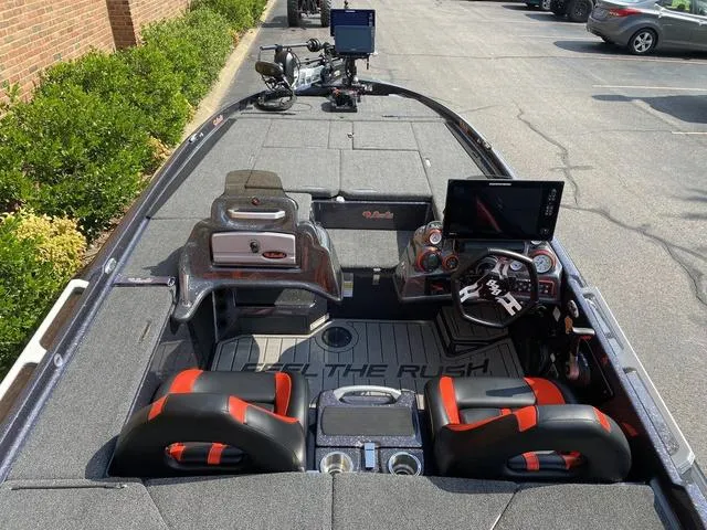 Slide: The Image of Bass Cat Jaguar STS 2023 - 14