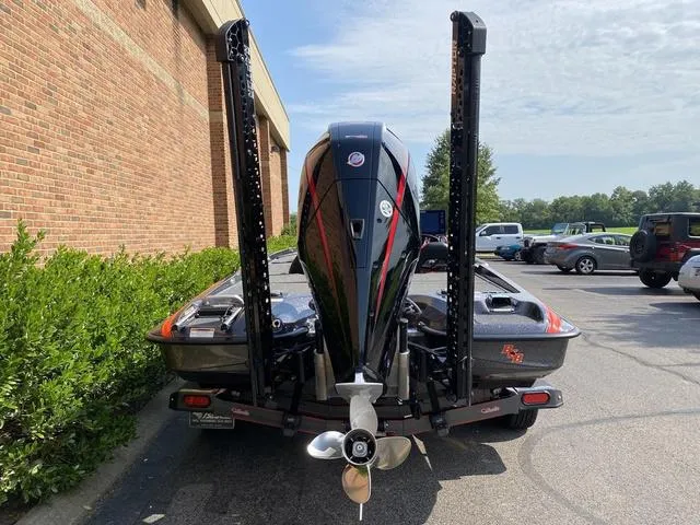 Slide: The Image of Bass Cat Jaguar STS 2023 - 4