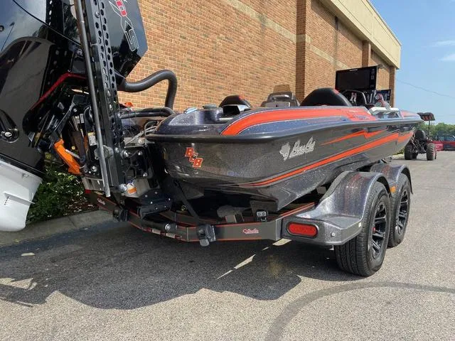 Slide: The Image of Bass Cat Jaguar STS 2023 - 5