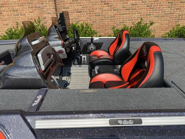 Slide: The Image of Bass Cat Jaguar STS 2023 - 9