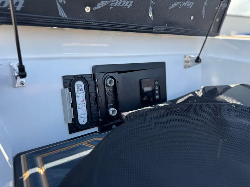 Slide: The Image of Tigé 25ZX Ultre' 2024 - 27