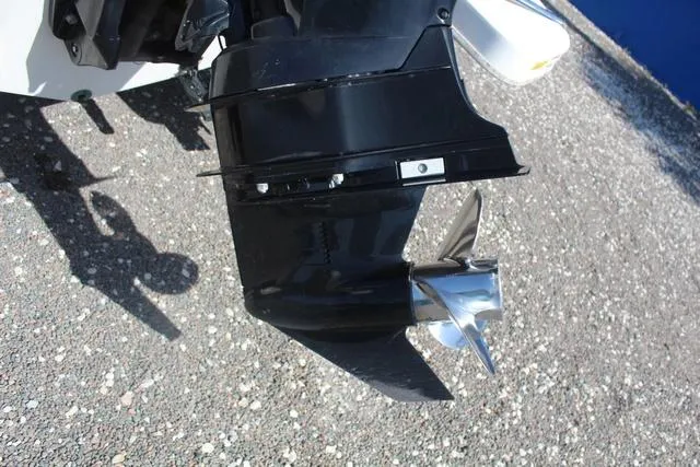 Slide: The Image of Bayliner 210 Deck Boat 2018 - 12