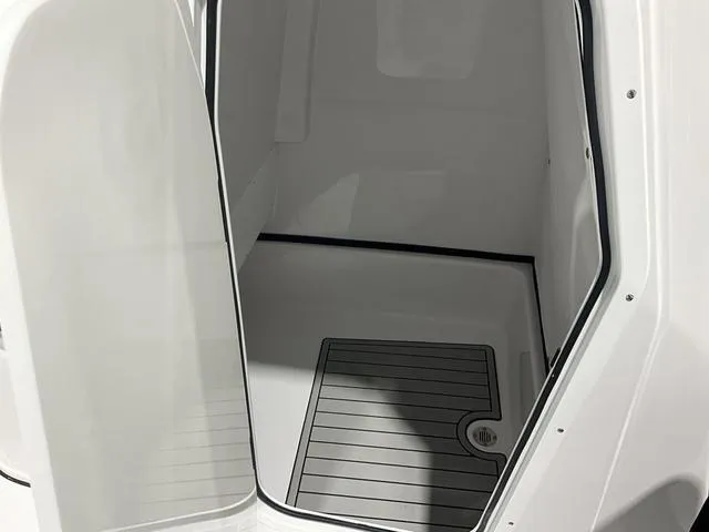 Slide: The Image of Sportsman MASTERS 247 BAY 2025 - 8