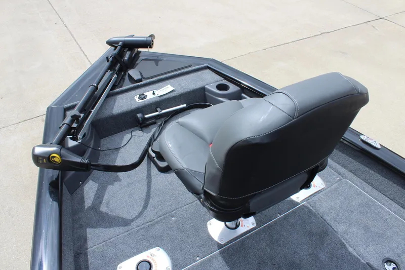 Slide: The Image of 2025 Tracker Pro Team 175 Crappie Edition boat with seating and trolling motor. - 16