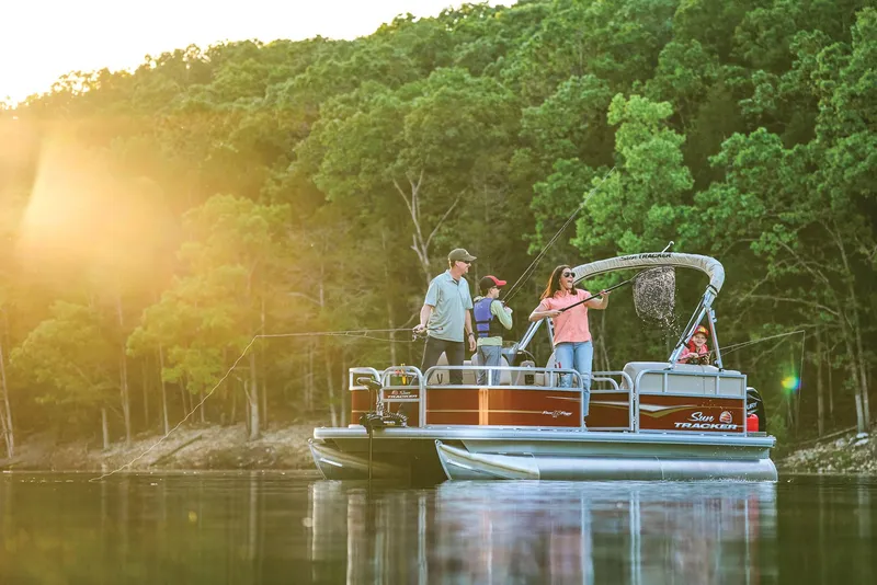 Slide: The Image of Sun Tracker Bass Buggy 16 XL Select 2025 - 76