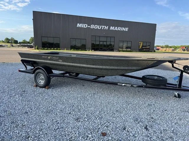 Slide: The Image of War Eagle 648 Ldv 2025 - 1