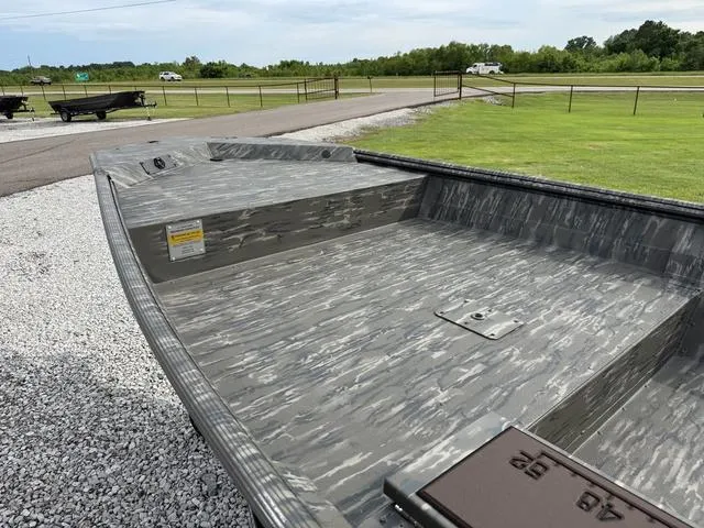 Slide: The Image of War Eagle 1754 Ldv 2025 - 9