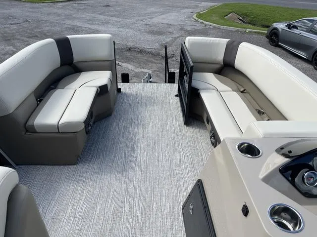 Slide: The Image of SunCatcher Select 20C 2025 - 12