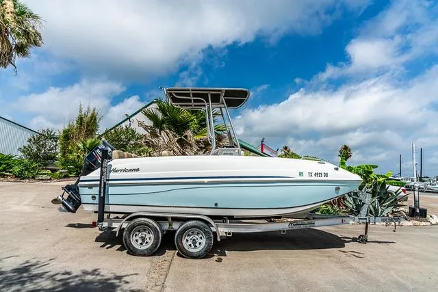 Slide: The Image of Hurricane CC19 2016 - 1