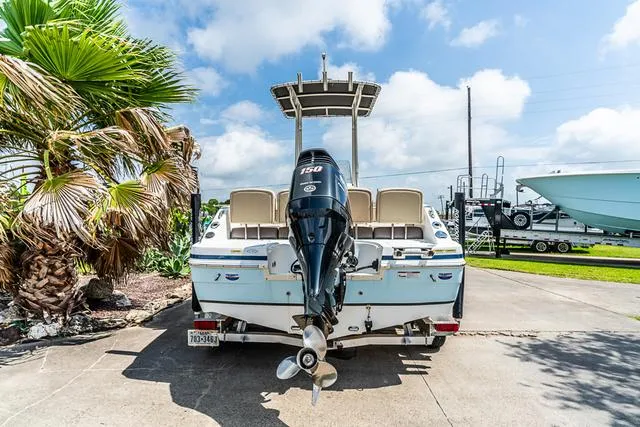 Slide: The Image of Hurricane CC19 2016 - 4