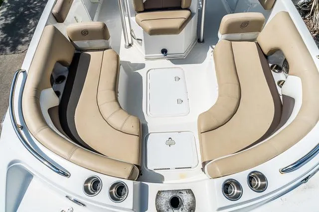 Slide: The Image of Hurricane CC19 2016 - 9