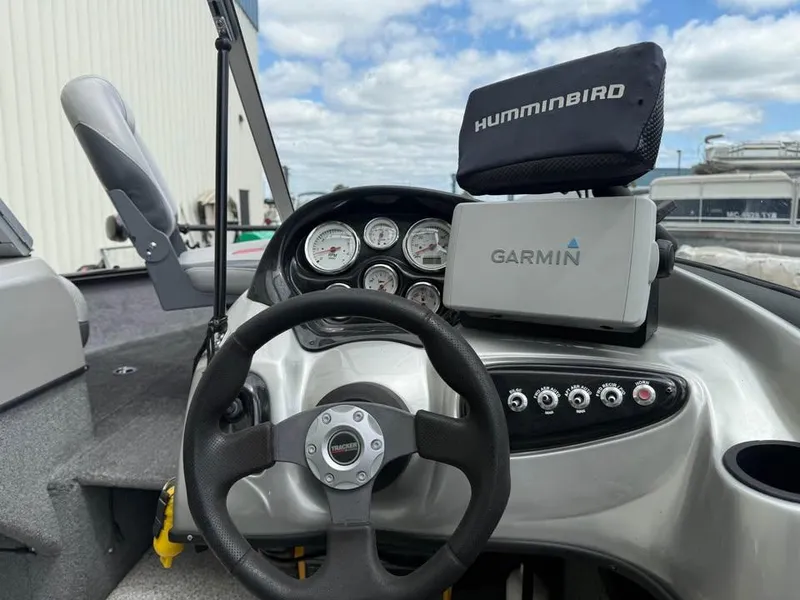 Slide: The Image of 2014 Tracker Pro Guide V-175 WT boat dashboard with Garmin and Humminbird electronics. - 9