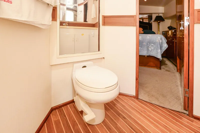 Slide: The Image of Viking 55 Convertible 1999 - 54