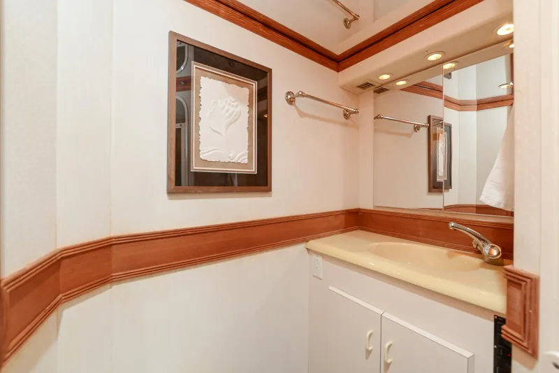 Slide: The Image of Viking 55 Convertible 1999 - 57