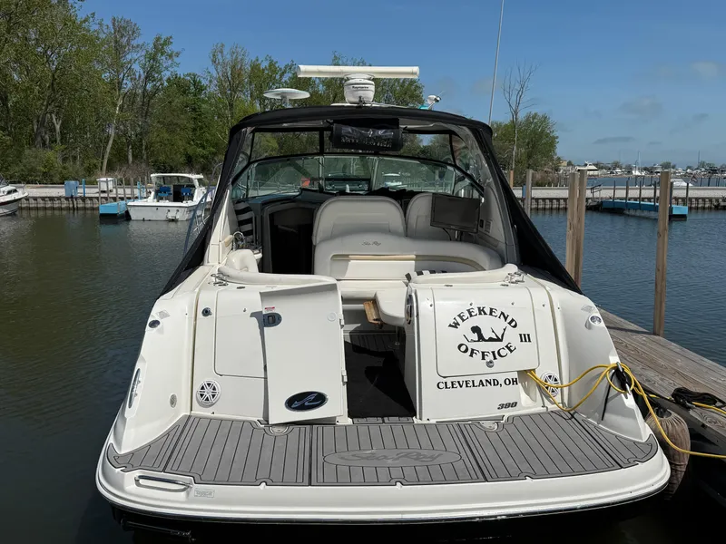 Slide: The Image of Sea Ray 390 Sundancer 2011 - 3