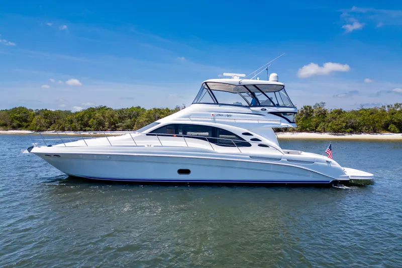 Slide: The Image of Sea Ray 550 Sedan Bridge 2005 - 51