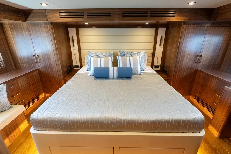 Slide: The Image of Sirena 58 Flybridge 2024 - 51