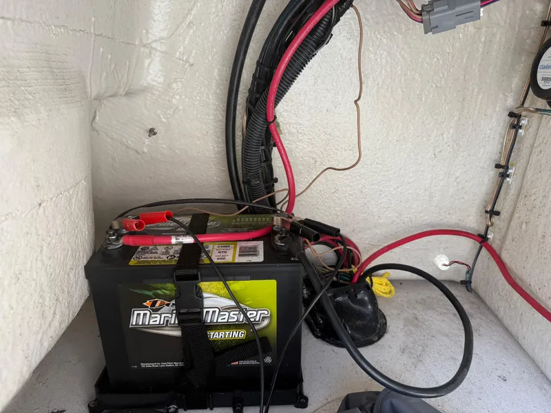 Slide: The Image of Battery setup in a 2023 Key West 1720 Center Console boat. - 22