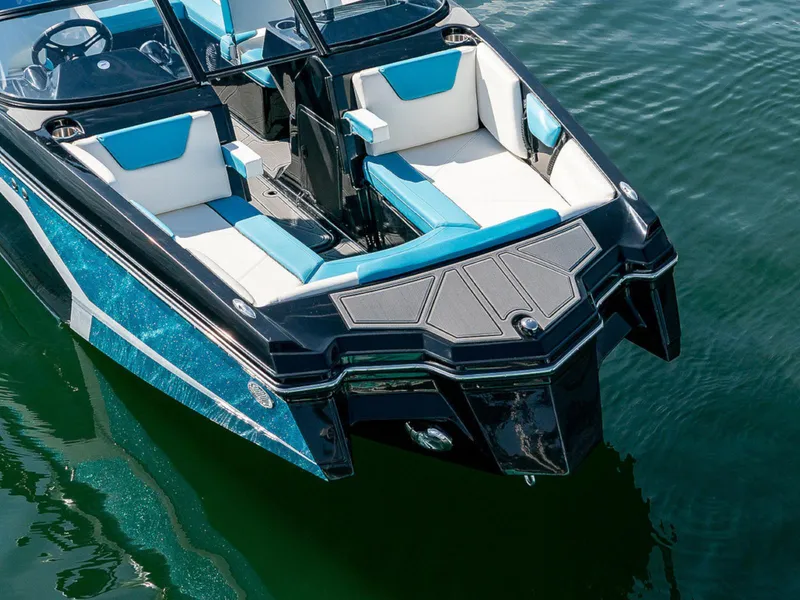 Slide: The Image of 2025 HEYDAY WAKE BOATS WT-SURF on water, featuring sleek design and comfortable seating. - 16