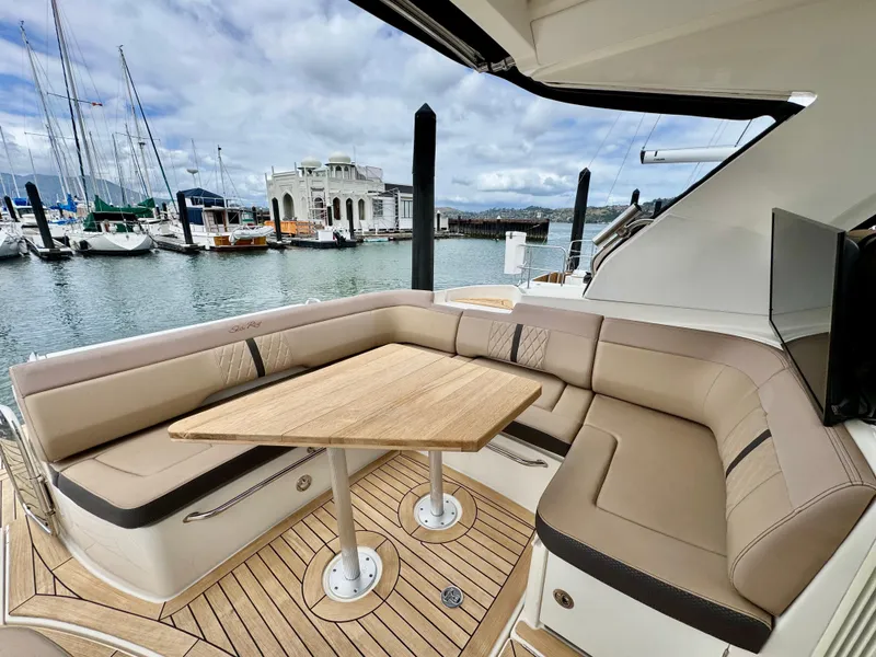 Slide: The Image of Sea Ray Sundancer 350 Coupe 2017 - 18