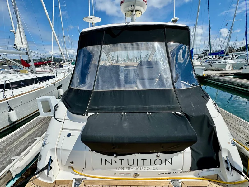 Slide: The Image of Sea Ray Sundancer 350 Coupe 2017 - 80