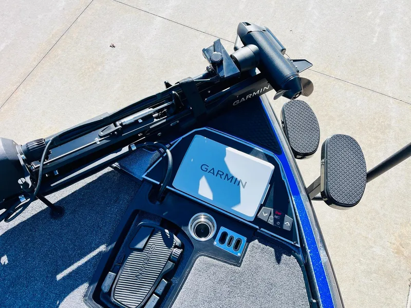 Slide: The Image of 2025 Ranger Z520R Cup-Equipped boat with Garmin navigation system and foot pedals. - 11