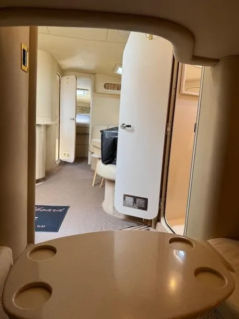 Slide: The Image of Sea Ray 400 Sundancer 1998 - 59