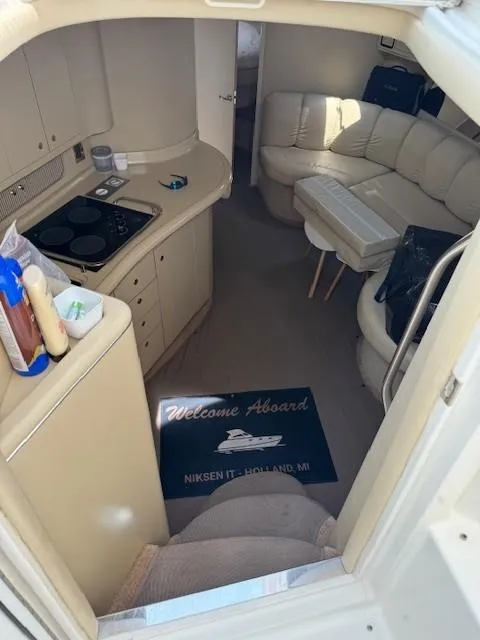 Slide: The Image of Sea Ray 400 Sundancer 1998 - 62