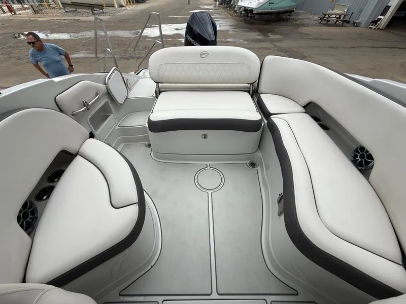 Slide: The Image of Crownline Boats Eclipse E255 XS 2019 - 71