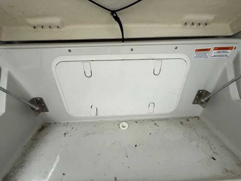 Slide: The Image of Crownline Boats Eclipse E255 XS 2019 - 74