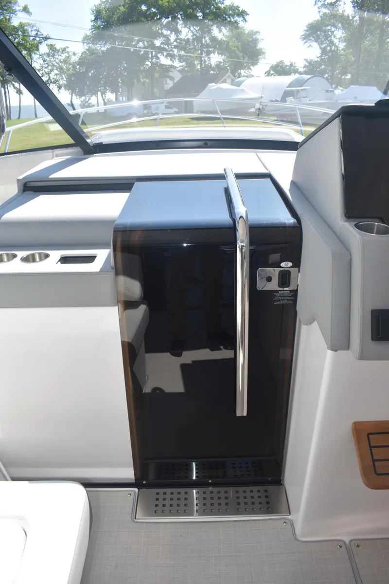 Slide: The Image of Regal 36 XO 2023 - 65