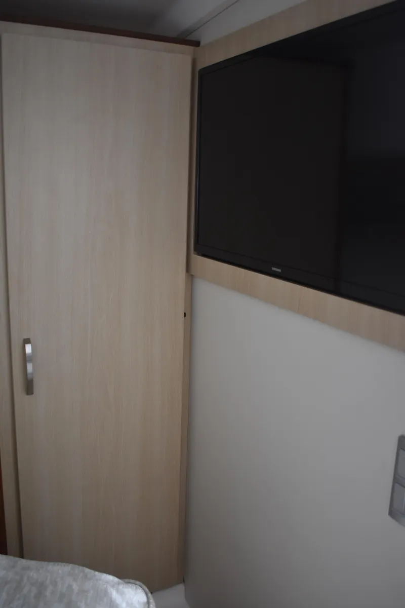 Slide: The Image of Regal 36 XO 2023 - 69