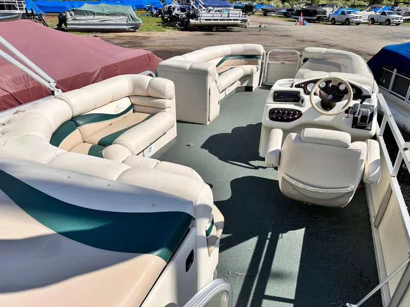 Slide: The Image of Bennington 2250 Pontoon 2000 - 3