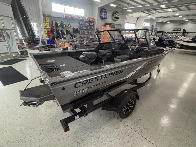 Slide: The Image of Crestliner 1850 Fish Hawk WT 2025 - 4