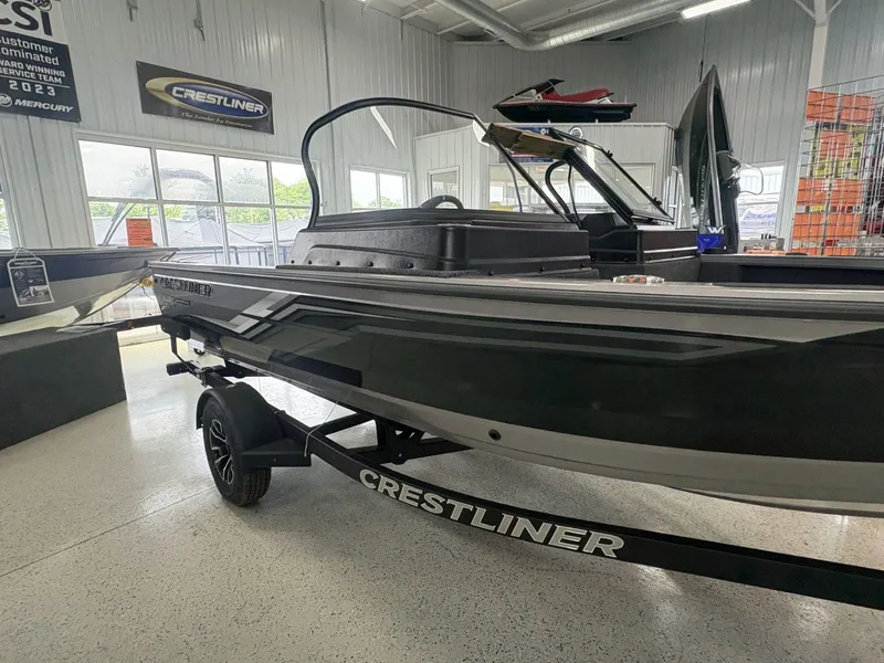 Slide: The Image of Crestliner 1850 Fish Hawk WT 2025 - 6