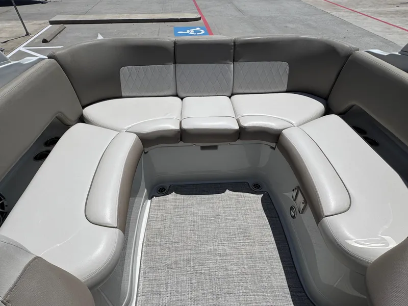 Slide: The Image of Crownline Boats 265 SS 2020 - 31