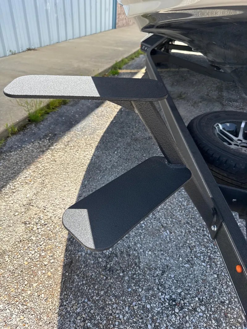 Slide: The Image of Skeeter ZXR19 2025 - 20