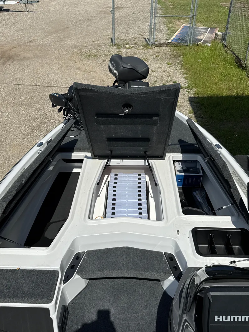 Slide: The Image of Skeeter ZXR19 2025 - 26