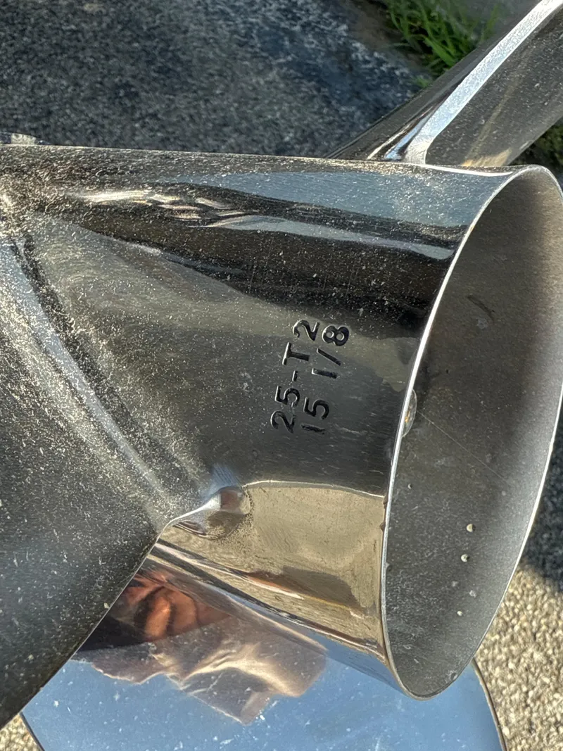 Slide: The Image of Skeeter ZXR20 2025 - 14