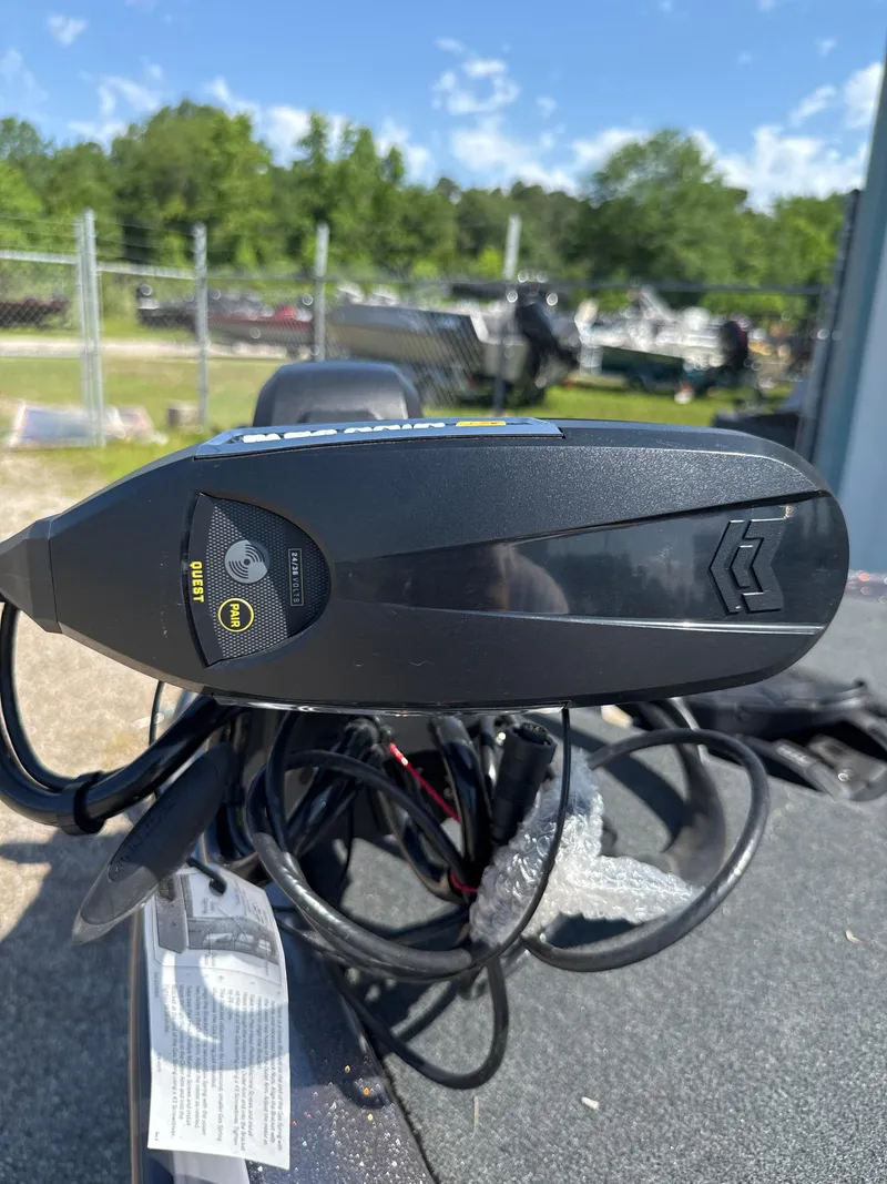 Slide: The Image of Skeeter ZXR20 2025 - 24